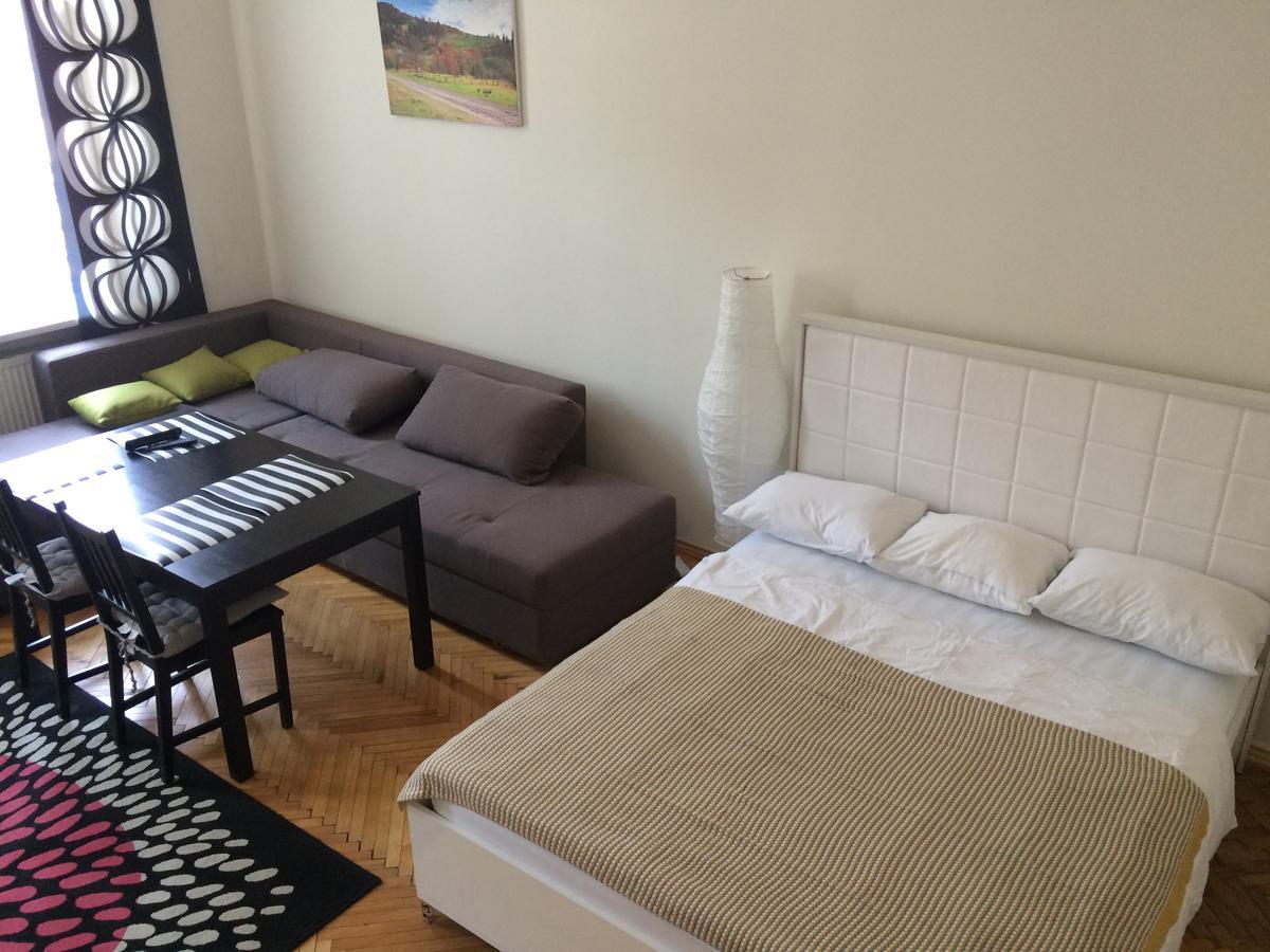 Cozy Apartment 39/34 Lviv Exteriör bild